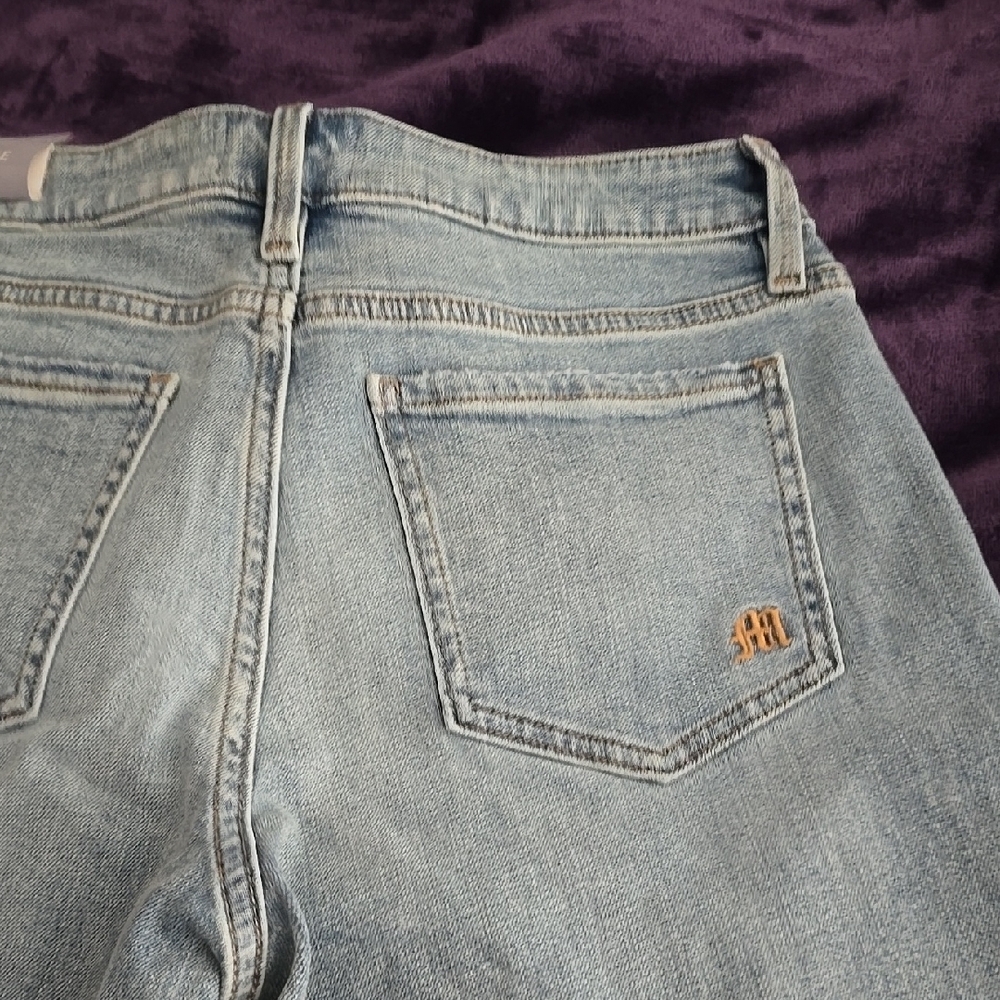 Women's Light Blue Denim Jeans